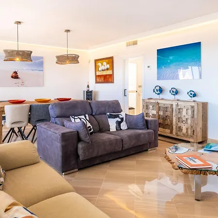 Fantastico Atico Duplex En Marbella, Con Vistas Al Mar Y A 300 Metros De La Playa Apartment