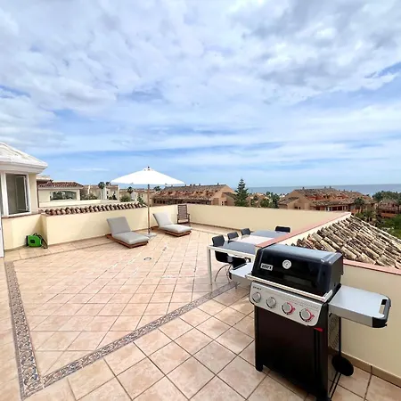 Apartment Fantastico Atico Duplex En Marbella, Con Vistas Al Mar Y A 300 Metros De La Playa